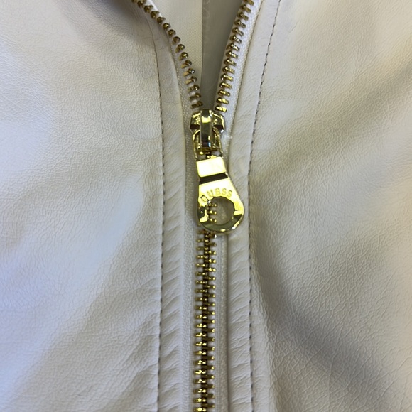 Guess Jacket with knit hood Cream with Gold zippers size Medium - Picture 2 of 7